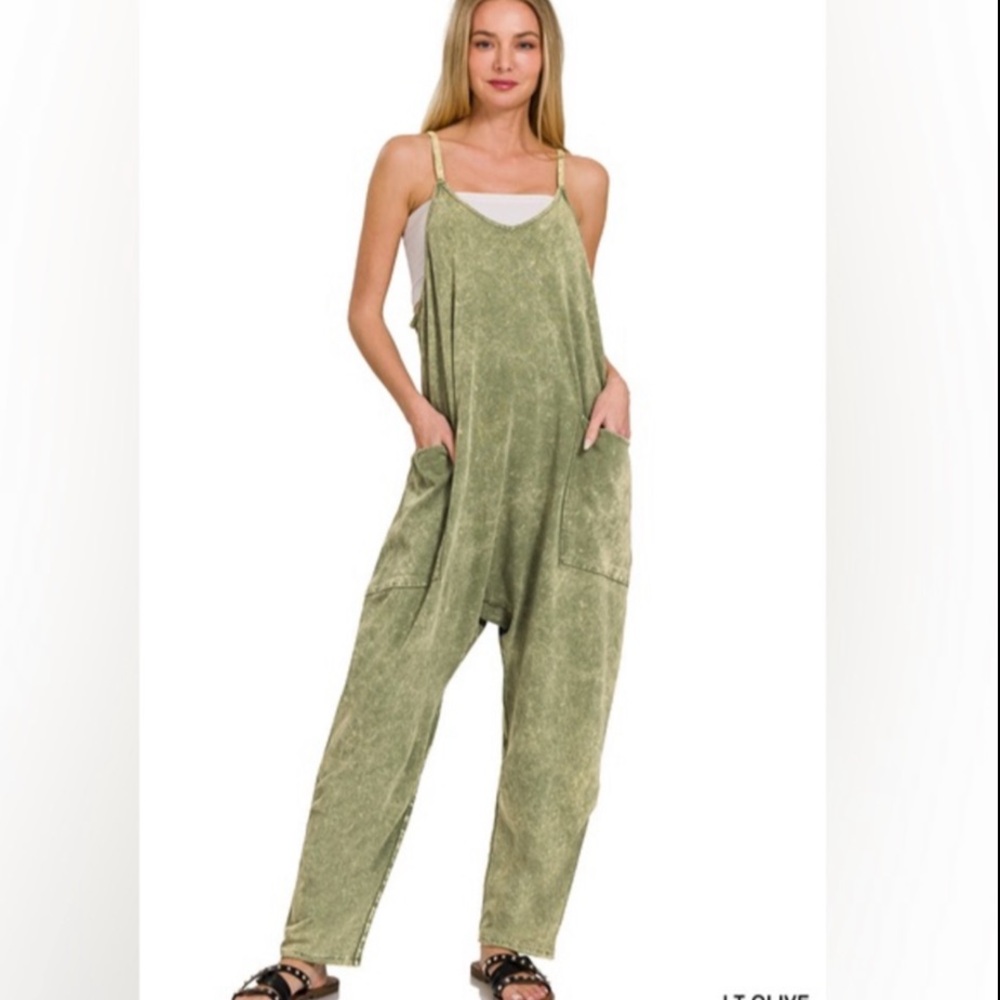 Cotton Olive jumpsuit with pockets
